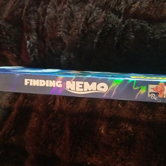 Disney Finding Nemo DVD - Picture 11 of 13